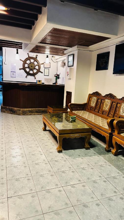 Relax Guest House Patong Exterior photo